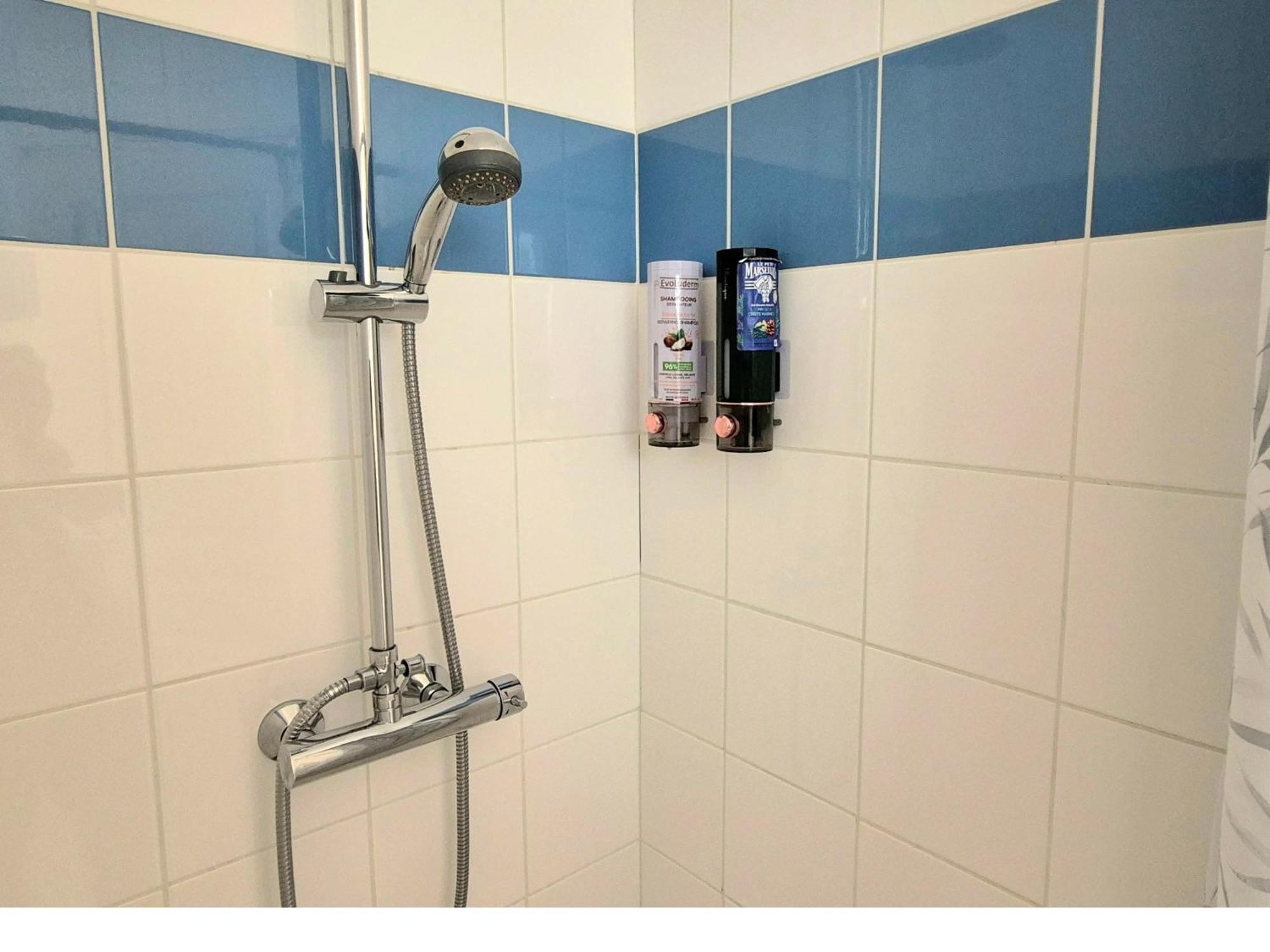 Verdant Oasis - Proche Du Centre - Wifi Gratuit - Parking A Proximite Λούρδη Εξωτερικό φωτογραφία